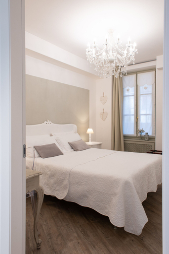 Bedroom 4, Al San Lorenzo, Bergamo