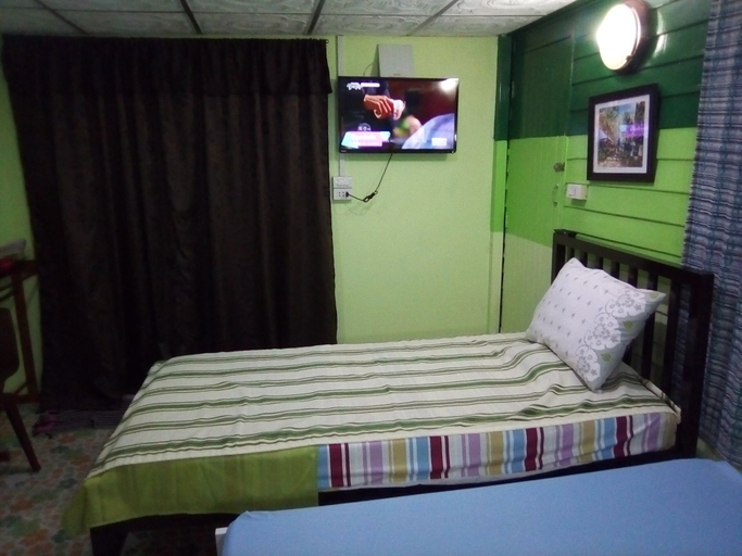 Bedroom 2, Ban Kru Ae Homestay, Don Muang
