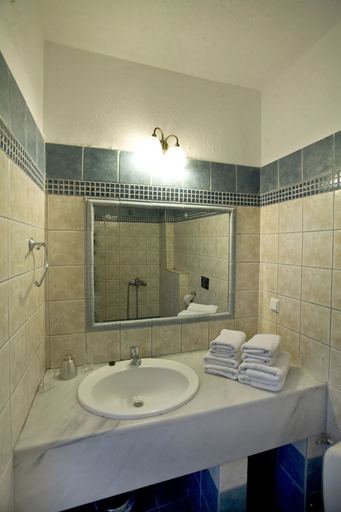 Bathroom 3, Assa Maris Beach Hotel, Central Macedonia