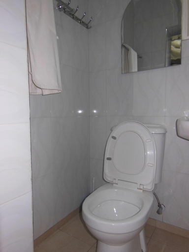 Bathroom 3, Psalms Motel- Entebbe, Entebbe