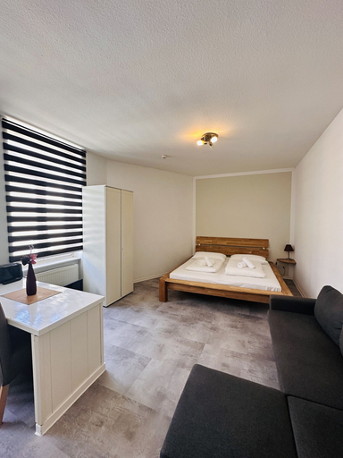 Bedroom 5, Zentrum Apartmenthaus am Dom Plant Room, Halle (Saale)