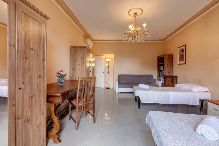 Bedroom 3, Magnoli 2 D in Firenze, Florence