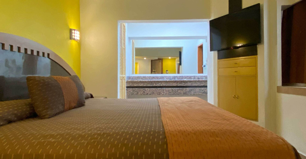 Bedroom 2, Gran Hotel Villa de Madrid, Mexico City