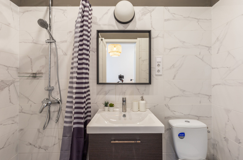 Bathroom 4, A13 - Boutique Apartments by BQA, Budapesti