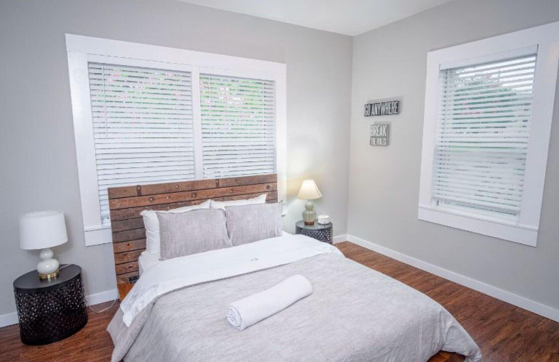 Bedroom 2, Remodeled Modern 1BR 1BA Apt Near Downtown 5min Pearl, Bexar