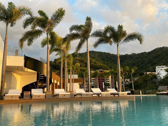 Exterior & Views, SOHO PV PUERTO VALLARTA, Puerto Vallarta