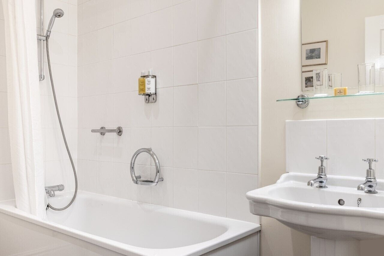 Bathroom 5, Old Hall Hotel, Derbyshire