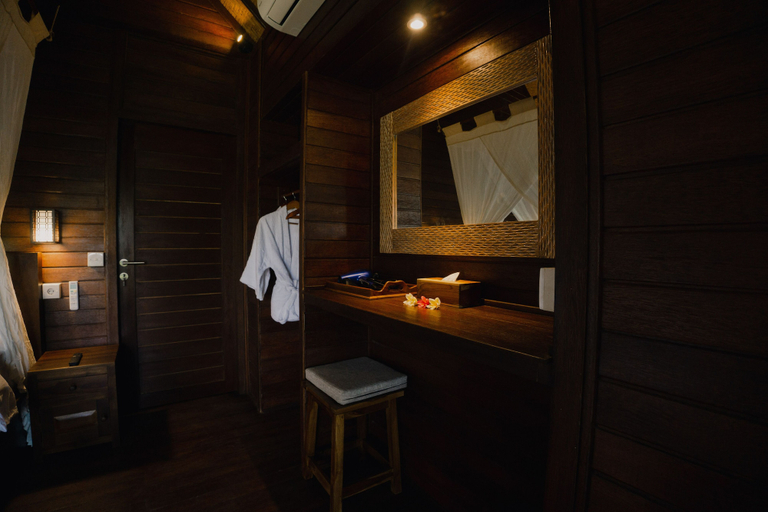 Bathroom 5, Sunset Star Huts, Klungkung