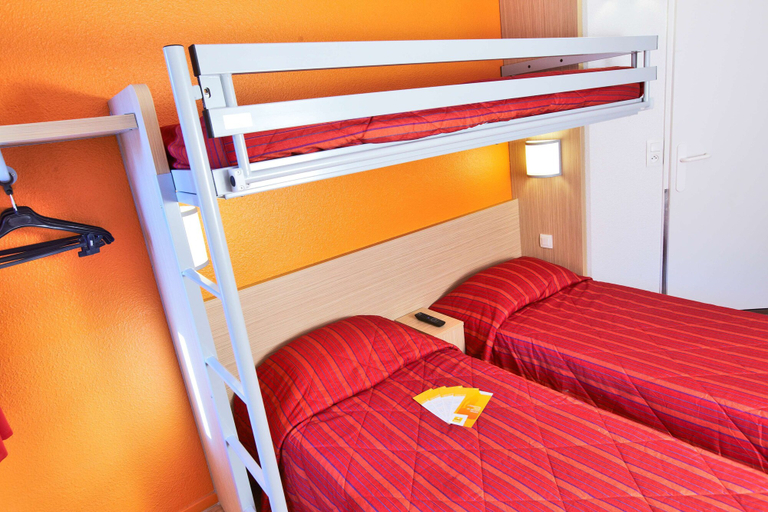 Bedroom 3, Premiere Classe Vierzon, Cher
