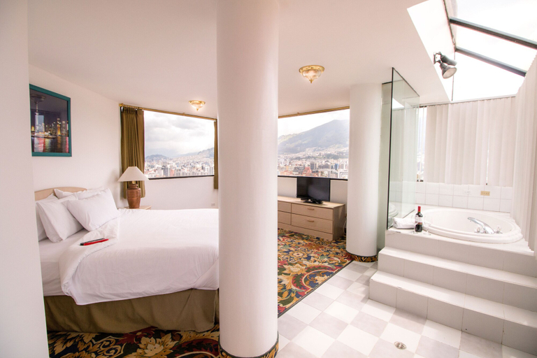 Bedroom 2, Stanford Suites Hotel, Quito
