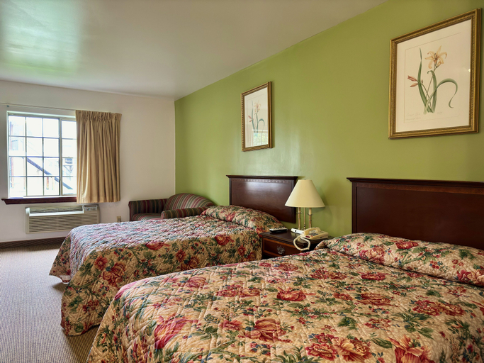 Bedroom 3, Passport Inn, Lancaster