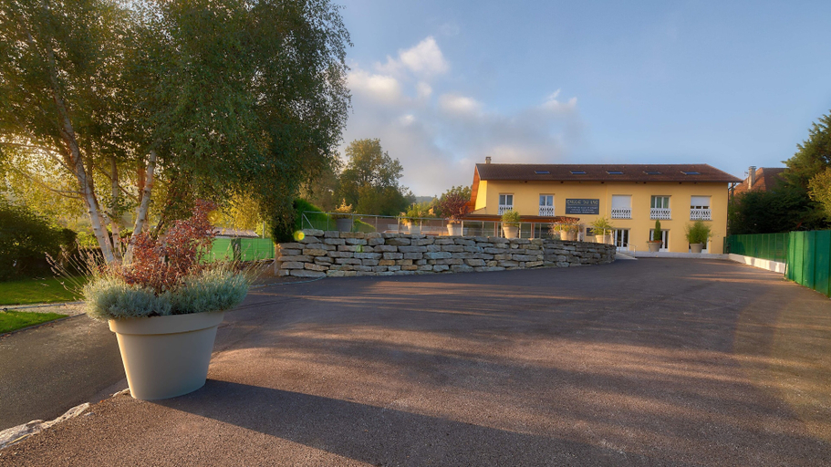 Exterior & Views 2, Domaine Chloe du lac, Isère