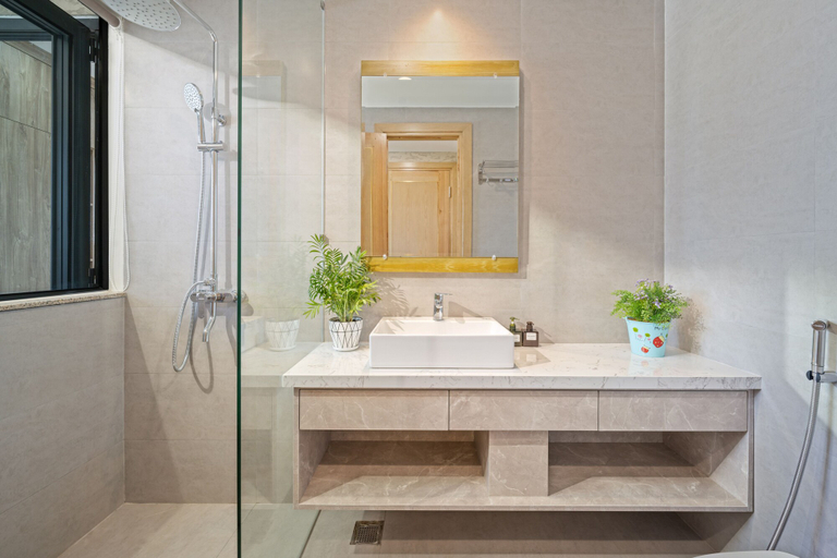 Bathroom, Nancy Hotel & Apartment, Da Nang