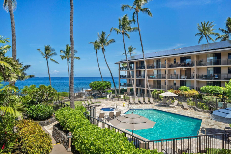 Sport & Beauty 5, Kona Makai 2-201, Hawaii
