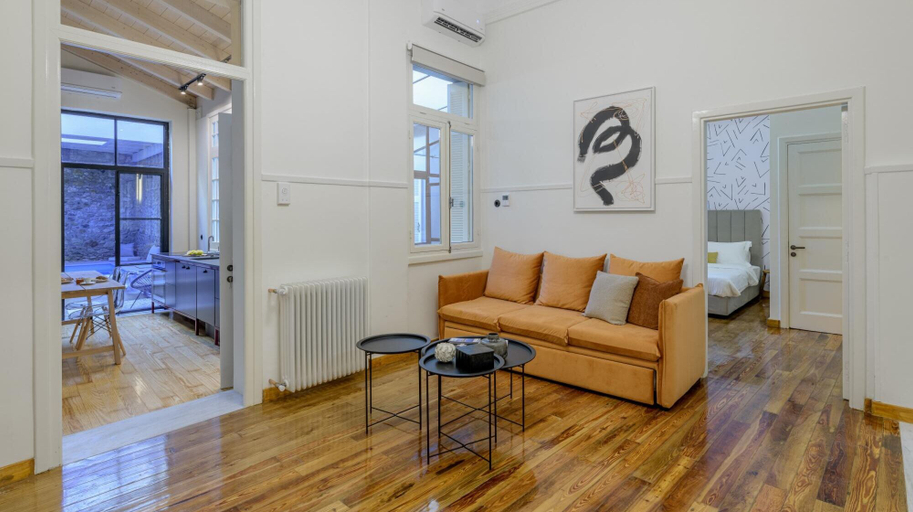 Interior 2, Incomparable Plaka s Lux 2bdrm Apt w Pvt Heated Pool, Attica