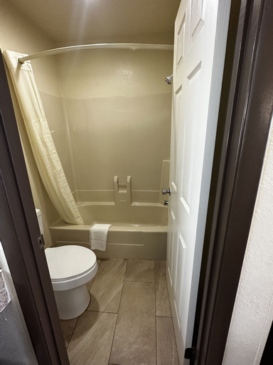 Bathroom 7