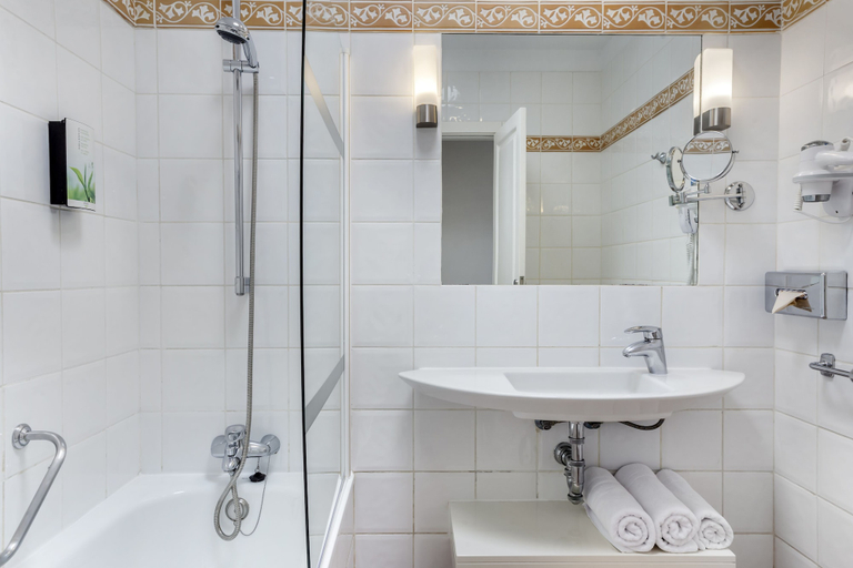 Bathroom 5, Jardines del Sol, Las Palmas