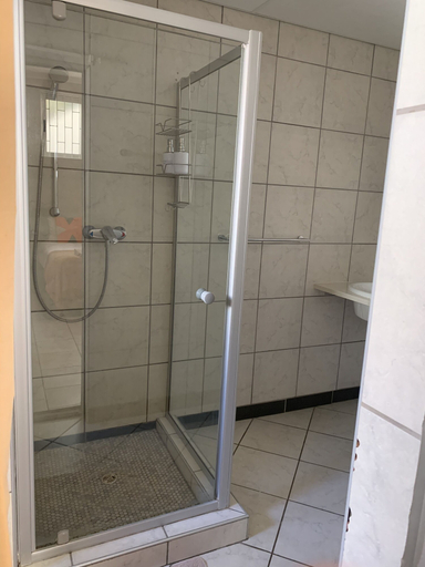 Bathroom 5, Hotel Pension Casa Africana, Windhoek East