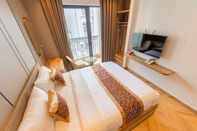 Bedroom 6