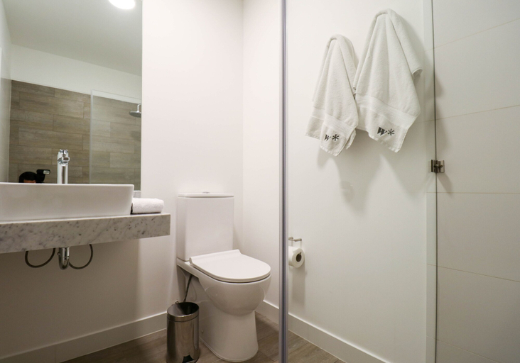 Bathroom 4, Wynwood Kennedy in Miraflores, Lima