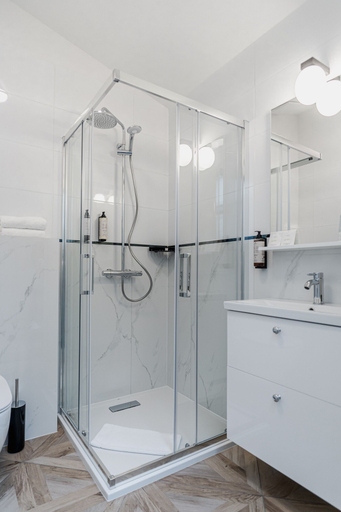 Bathroom 4, N33 Premium Apartments Old Town Kraków – Destigo Hotels, Kraków City