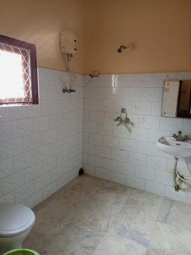 Bathroom 2, MADHUR RESIDENCY, Puri
