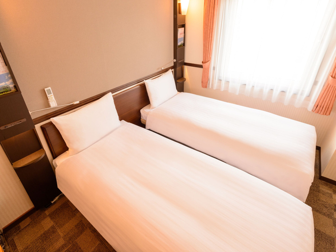 Bedroom 3, Toyoko Inn Hon Atsugi Station Minami, Atsugi
