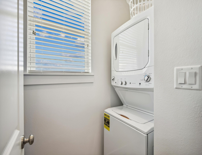 Bathroom 4, Seas The Bay, Galveston