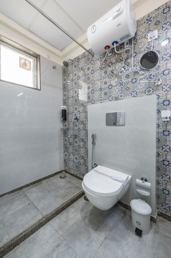 Bathroom 3, Palm Stay - Studios & Rooms, Jaipur