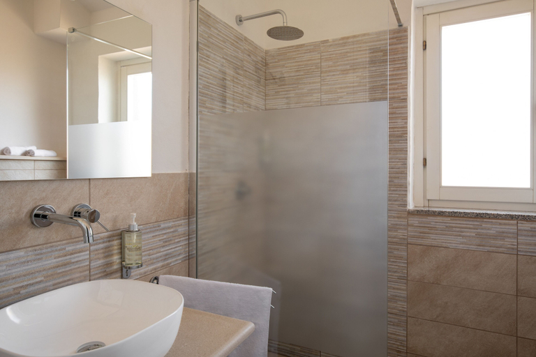 Bathroom 4, Hotel Castello, Olbia-Tempio