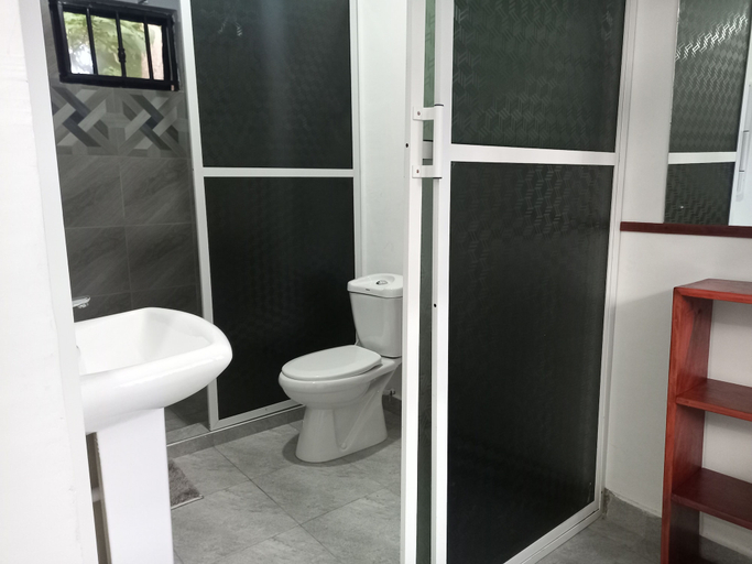 Bathroom 4, Didas Villa, Arusha Urban