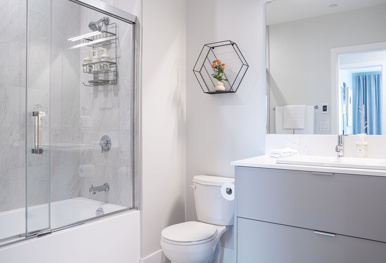 Bathroom 3, Western Star by Revelstoke Vacations, Columbia-Shuswap