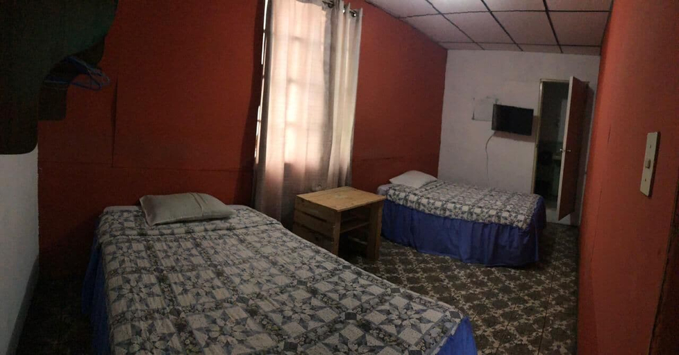 Bedroom 3, Hotel Mayestic, ZONA 9