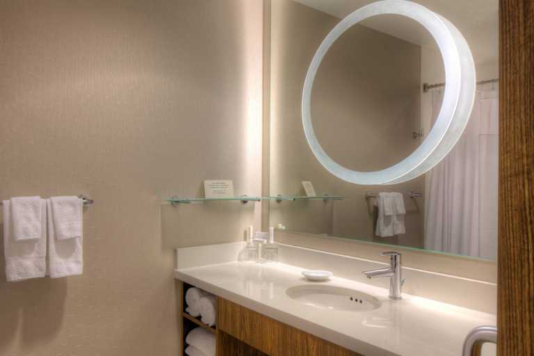 Bathroom, SpringHill Suites Anchorage University Lake, Anchorage