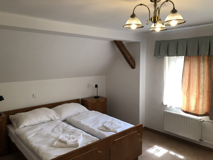 Bedroom 3, Pension U Golfu, Sokolov