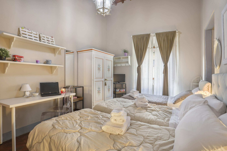 Bedroom 3, Sangallo Suite, Florence