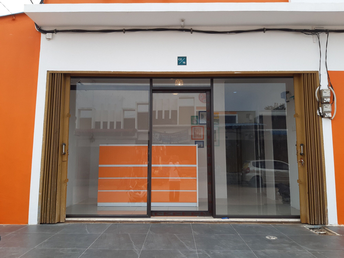 Capital O 93076 Backpacker Guesthouse 2, Batam