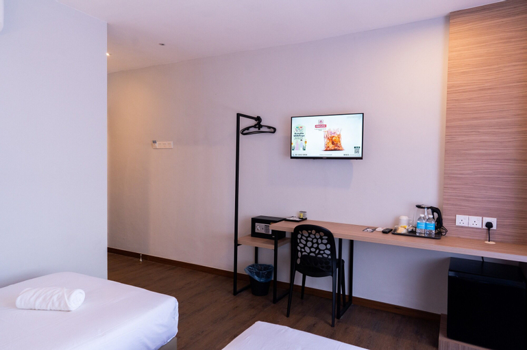 Bedroom 28