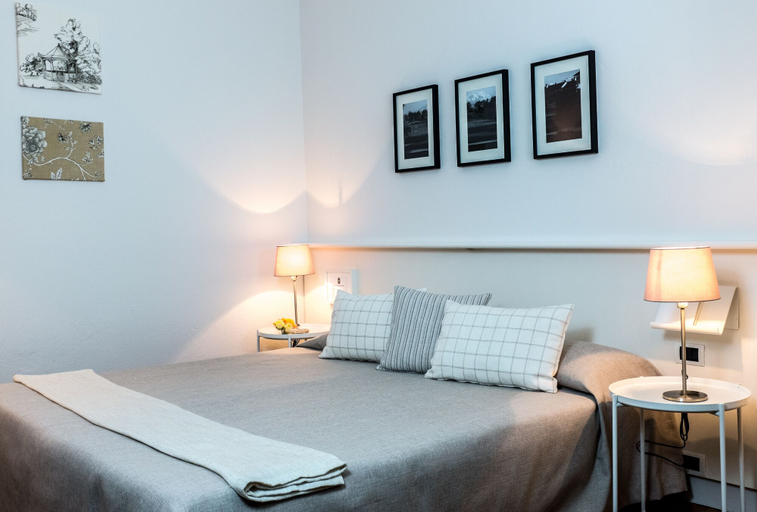 Bedroom 3, Golf Hotel Castelconturbia, Novara