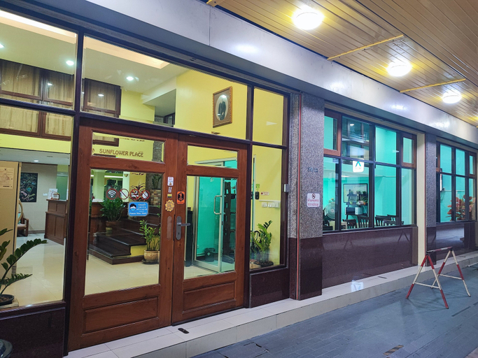 Exterior & Views 5, Sunflower Place, Bang Rak