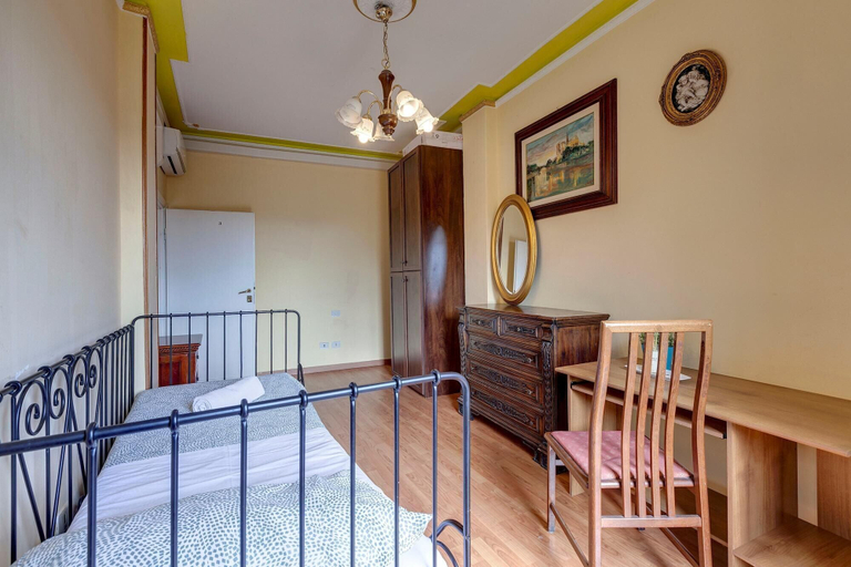 Bedroom 4, Magnoli 2 D in Firenze, Florence