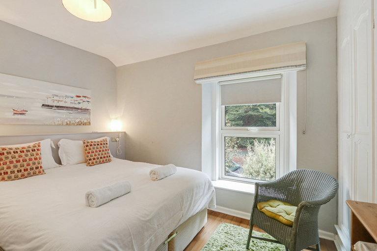 Bedroom 2, Lilac Cottage, Gloucestershire