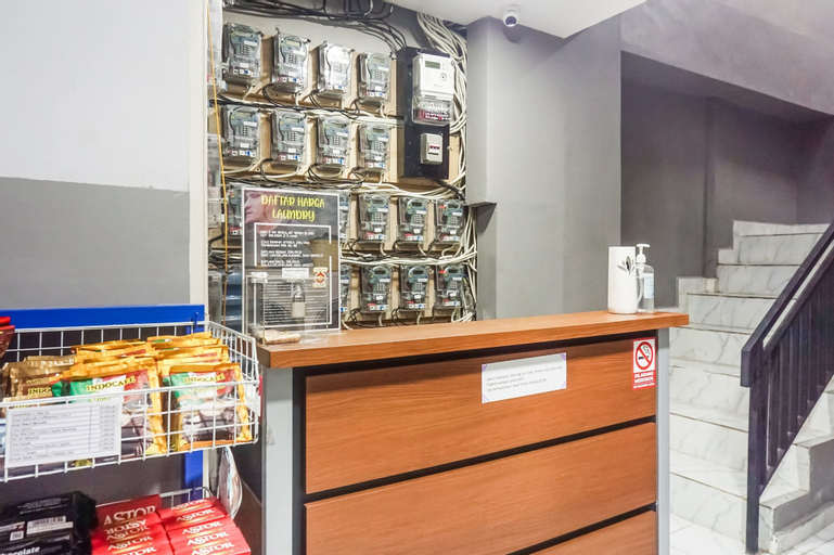 Collection O 91131 New V1 Hotel, West Jakarta