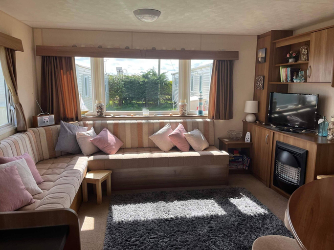 Others 5, Heacham Beach Caravan - Sleeps 6 - Pets Ok, Cambridgeshire