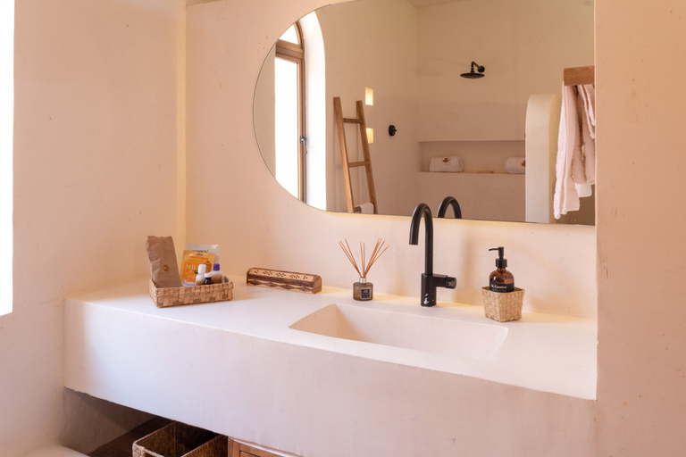 Bathroom 3, Casa Liquen, Compostela