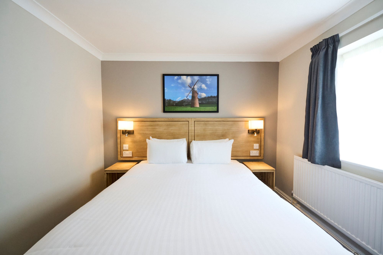 Bedroom 2, Red Lion Parbold, Lancashire