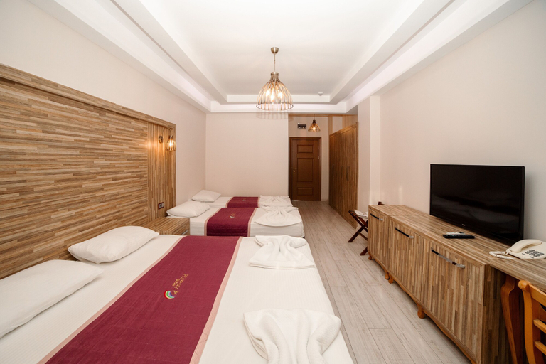 Bedroom 3, Kuzey Park Hotel Arc en Ciel, Gökçeada