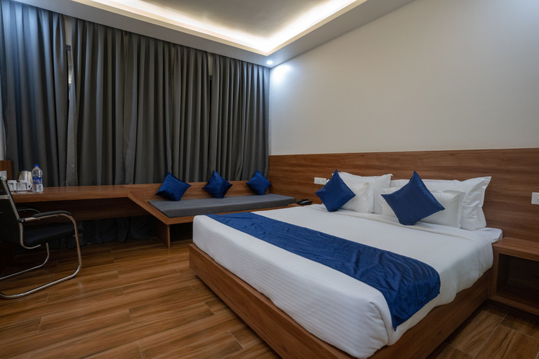 Bedroom 4, Hotel Makhan Vihar, Surguja