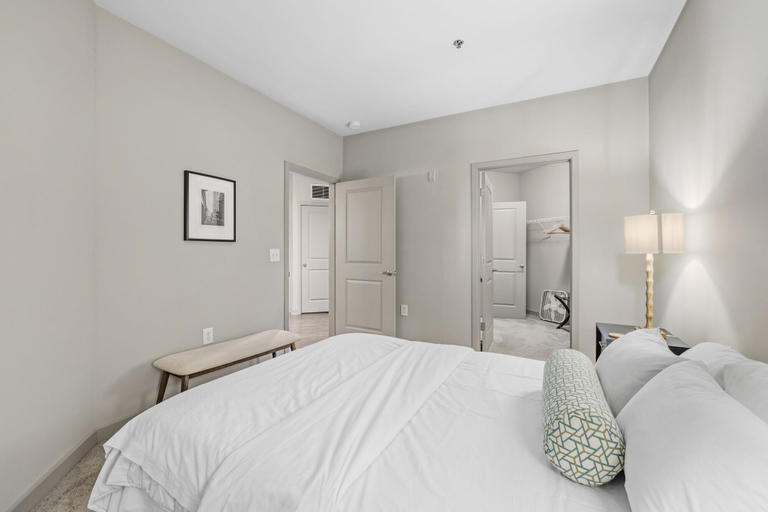 Bedroom 2, Furnished Apartments in Decatur Square, DeKalb