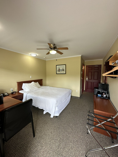 Bedroom 3, Travellers Inn, Sunbury